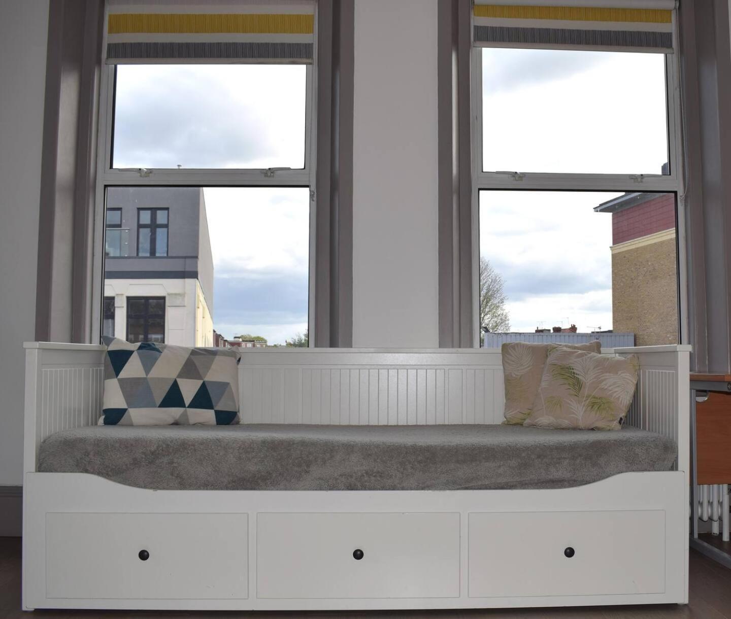 The Twickenham Apartment Near Strawberry Hill Buitenkant foto