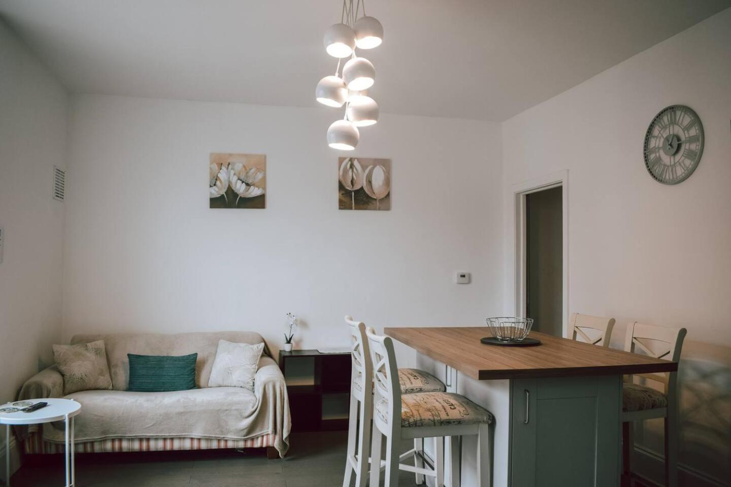 The Twickenham Apartment Near Strawberry Hill Buitenkant foto