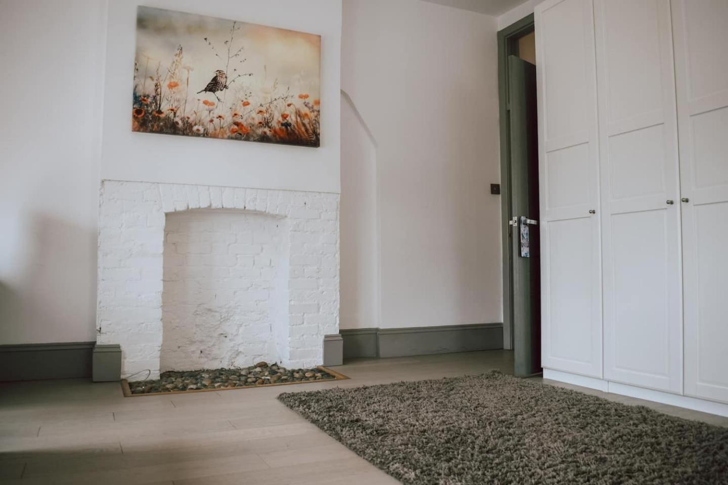 The Twickenham Apartment Near Strawberry Hill Buitenkant foto